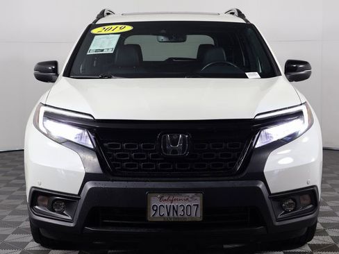 Used 2019 Honda Passport Touring image 2