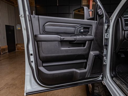 Used 2024 RAM 3500 Limited image 36