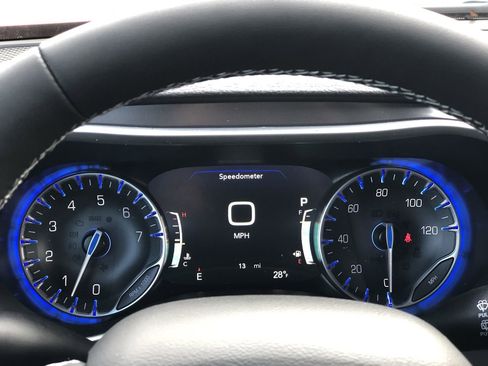 New 2026 Chrysler Pacifica Select image 26