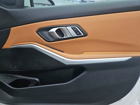 Used 2023 BMW 330i xDrive Sedan w/ Driving Assistance Package image 28