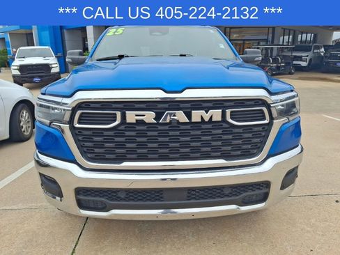 Used 2025 RAM 1500 Big Horn AWD/4WD image 5