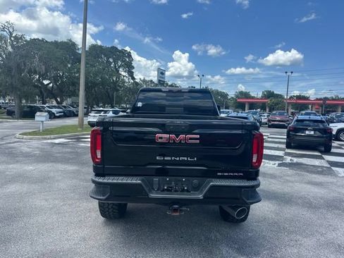 Used 2020 GMC Sierra 3500 Denali w/ Denali Ultimate Package AWD/4WD image 4