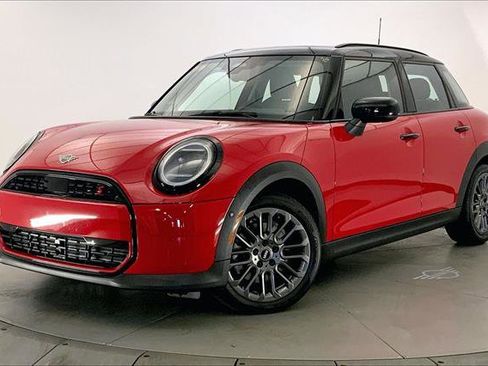 Certified 2025 MINI Cooper S image 11