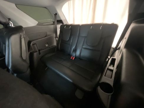 Used 2020 Ford Explorer XLT w/ Equipment Group 202A AWD/4WD image 22