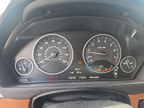 Used 2016 BMW 340i xDrive Sedan AWD/4WD image 17