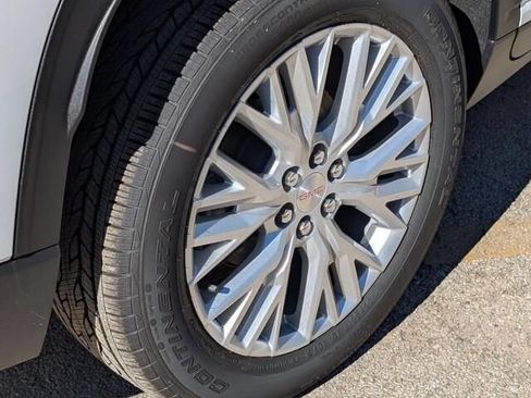 New 2026 GMC Acadia Elevation w/ Elevation Premium Package FWD image 7