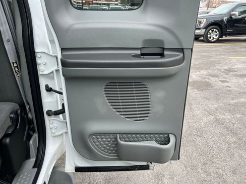 Used 2002 Ford F250 XL image 15