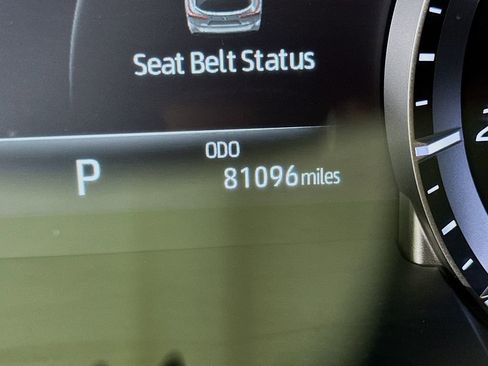 Used 2022 Toyota Highlander XLE FWD image 35