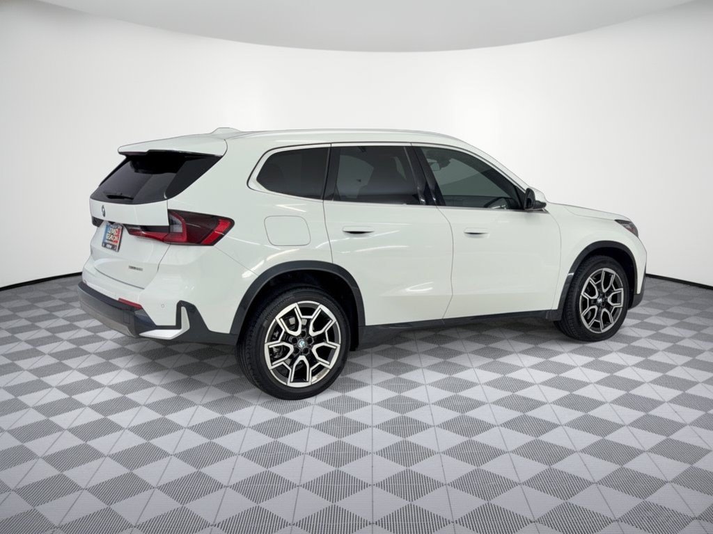 Used 2026 BMW X1 xDrive28i w/ Convenience Package AWD/4WD image 9