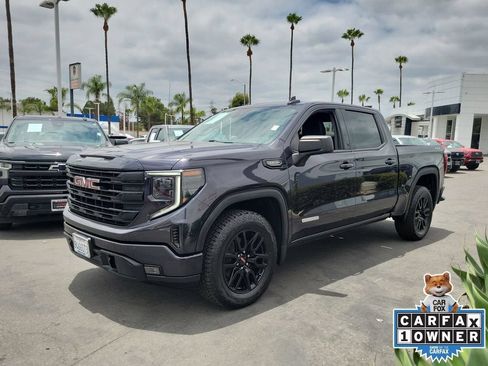 Used 2023 GMC Sierra 1500 Elevation AWD/4WD image 2