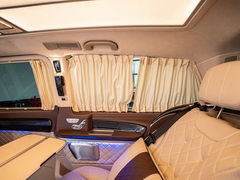 Used 2020 Mercedes-Benz Metris Passenger image 47