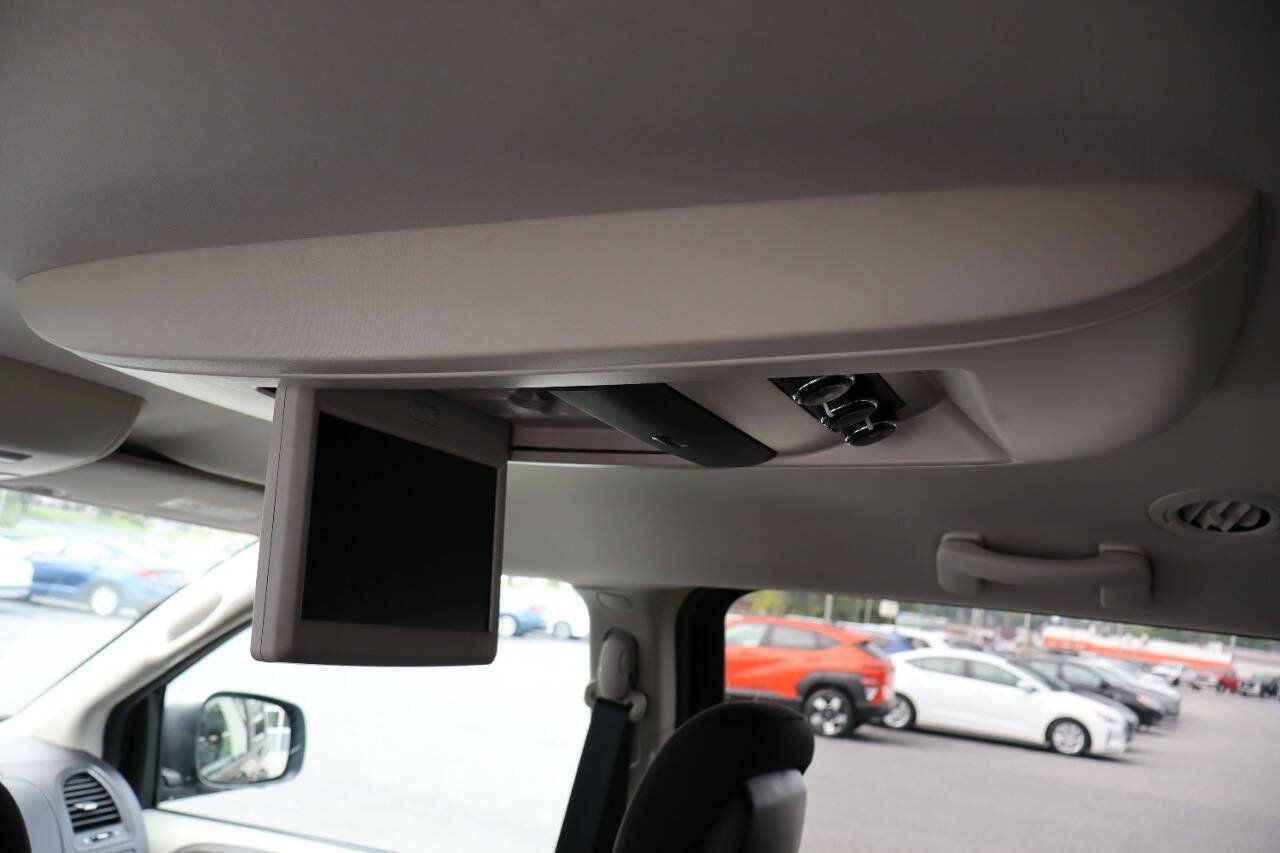 Used 2017 Dodge Grand Caravan SE w/ Power Window Group FWD image 6