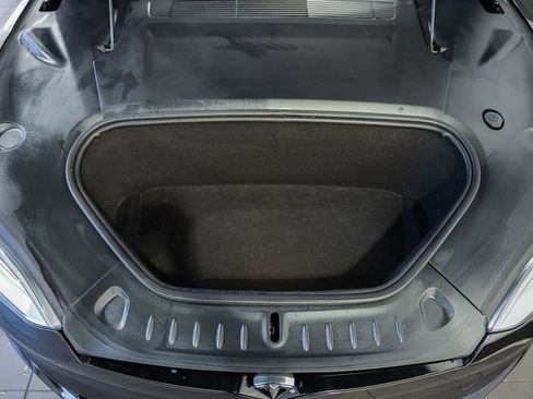 Used 2022 Tesla Model S Plaid image 19