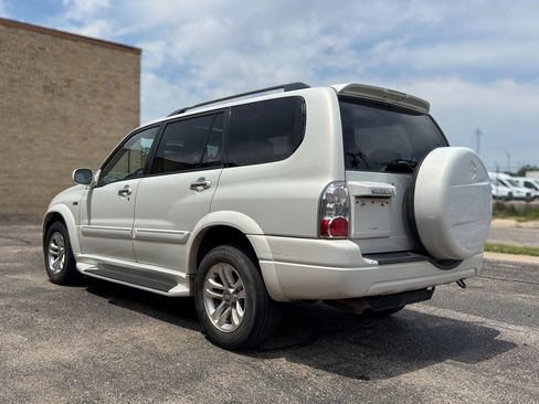 Used 2004 Suzuki XL7 4WD image 5