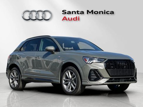 Used 2024 Audi Q3 2.0T Premium image 9