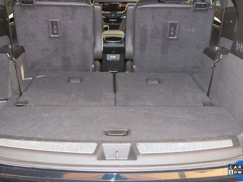 Certified 2025 Cadillac XT6 Premium Luxury image 15