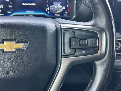 Used 2024 Chevrolet Silverado 2500 LT AWD/4WD image 17