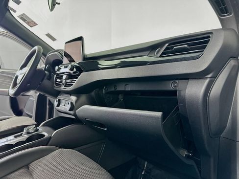 Used 2024 Ford Escape ST-Line w/ Cold Weather Package image 34