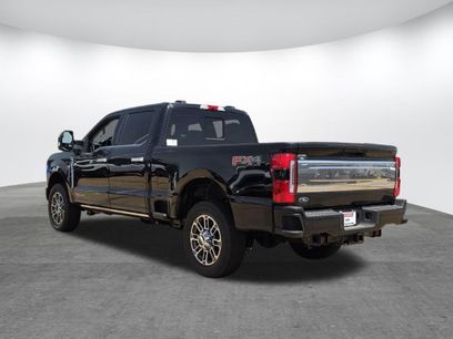 New 2026 Ford F250 Platinum w/ Platinum Plus Package