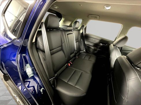 Certified 2025 Nissan Rogue SL AWD/4WD image 25