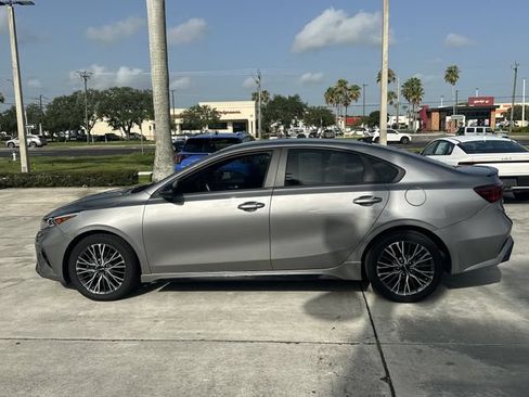 Certified 2024 Kia Forte GT-Line FWD image 9