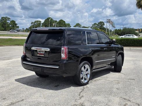 Used 2017 GMC Yukon Denali w/ Open Road Package AWD/4WD image 5