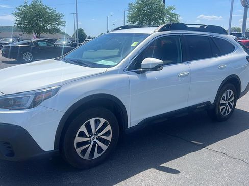 Used 2021 Subaru Outback Premium w/ Popular Package #1 AWD/4WD image 13