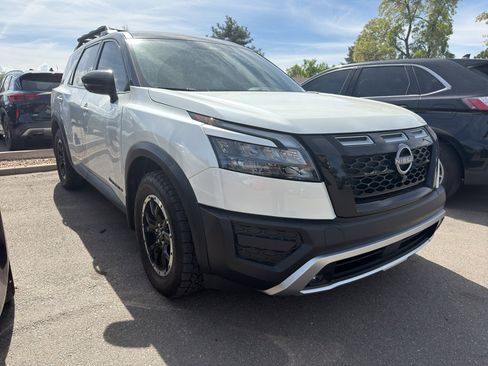 Used 2024 Nissan Pathfinder Rock Creek image 4