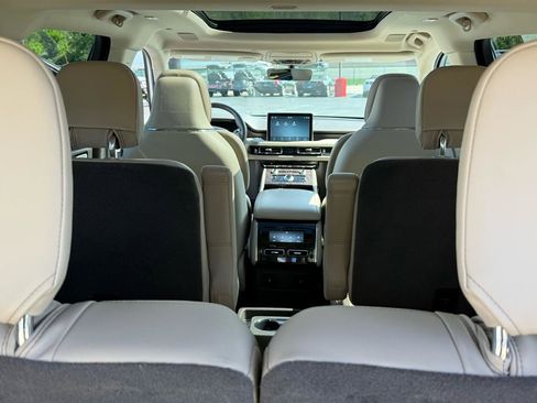 Used 2020 Lincoln Aviator Reserve w/ Equipment Group 202A AWD/4WD image 36