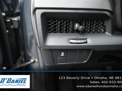 Used 2024 Honda CR-V LX image 27