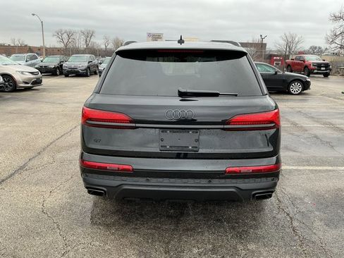 Used 2025 Audi Q7 2.0T Premium w/ Convenience Plus Package image 6