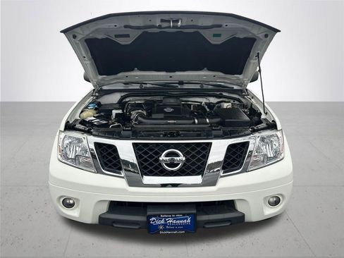 Used 2019 Nissan Frontier SV w/ Value Truck Package image 4