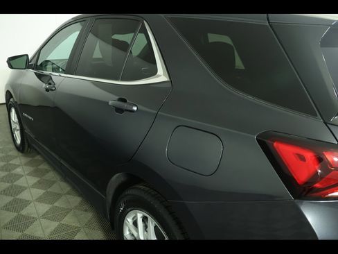 Used 2023 Chevrolet Equinox LT image 16
