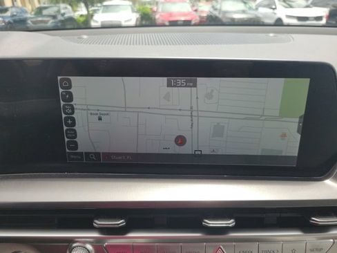 Certified 2024 Kia Telluride S w/ S Sunroof Package FWD image 11