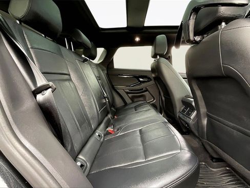 Used 2024 Land Rover Range Rover Evoque Dynamic SE image 25