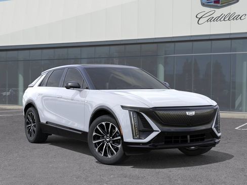 New 2026 Cadillac Lyriq Premium Sport w/ LPO, Floor Liner Package AWD/4WD image 8
