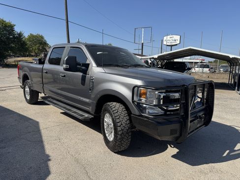Used 2022 Ford F350 XL w/ STX Appearance Package AWD/4WD image 3