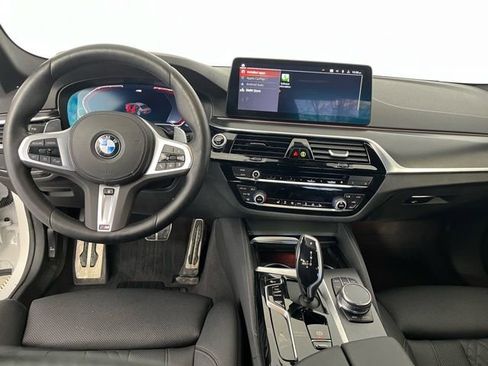 Used 2023 BMW 540i xDrive w/ M Sport Package image 13