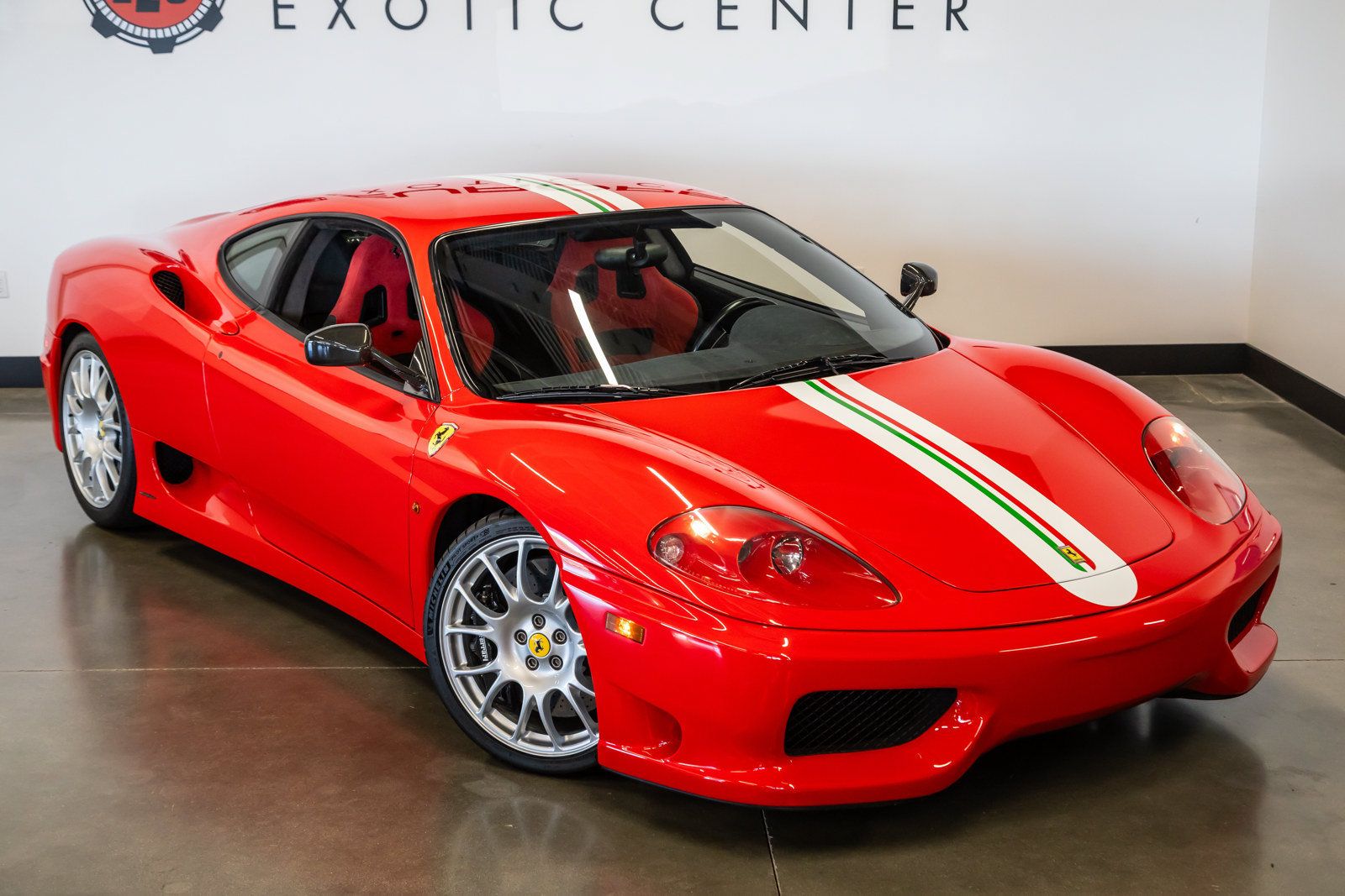 Used 2004 Ferrari 360 Challenge Stradale RWD image 2
