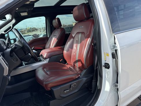 Used 2021 Ford F250 Platinum w/ FX4 Off-Road Package image 13