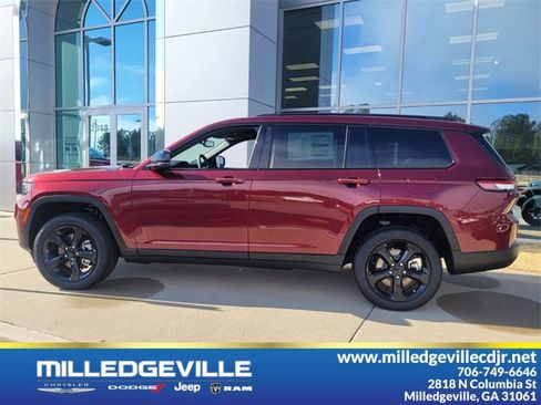 New 2024 Jeep Grand Cherokee L Altitude image 5