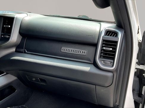 Used 2019 RAM 1500 Big Horn AWD/4WD image 26