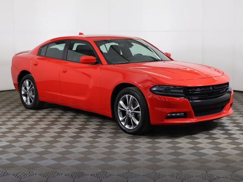 Used 2020 Dodge Charger SXT w/ Cold Weather Package image 2