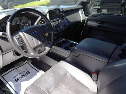 Used 2015 Ford F250 Lariat w/ Lariat Ultimate Package AWD/4WD image 12