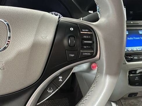 Used 2018 Acura RLX w/ Technology Package FWD image 16