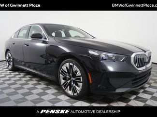 Certified 2025 BMW 530i video 1