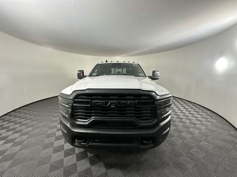 New 2026 RAM 2500 Tradesman AWD/4WD image 2