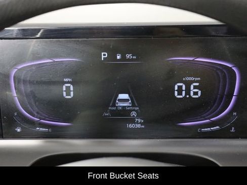 Used 2026 Kia Seltos LX FWD image 11