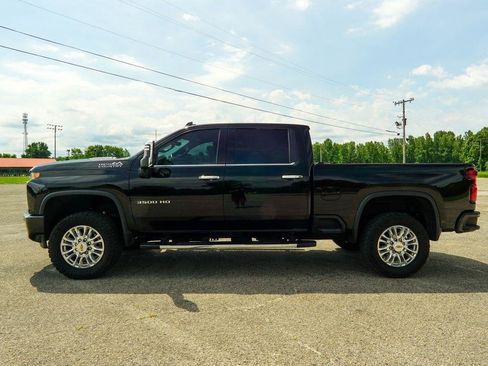 Used 2022 Chevrolet Silverado 3500 High Country w/ Z71 Off-Road Package AWD/4WD image 5