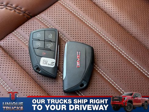 Used 2024 GMC Sierra 2500 Denali Ultimate image 38